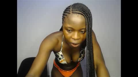 Snapshot of subirababy chatting on 01/18/26, 05:17 subira online show from 01/18/26, 05:17