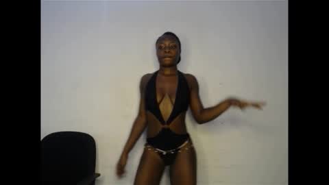 Snapshot of subirababy chatting on 02/11/26, 06:13 subira online show from 02/11/26, 06:13