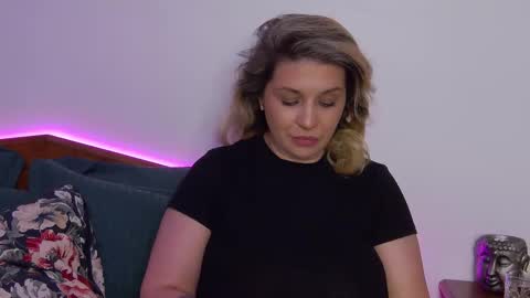 Carla online show from 09/12/25, 09:53