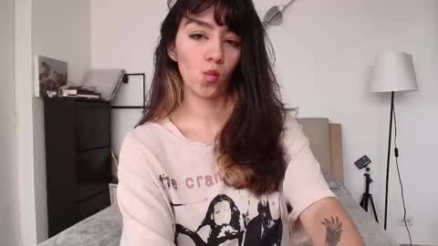 Zoe online show from 01/11/26, 03:50