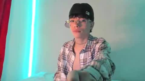 nico online show from 12/10/24, 04:17