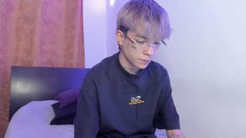 Snapshot of submissive_boyy_ chatting on 03/09/26, 09:08 nico online show from 03/09/26, 09:08