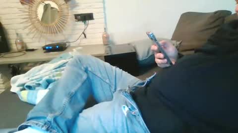 Snapshot of submissivguy chatting on 02/22/25, 11:02 submissivguy online show from 02/22/25, 11:02