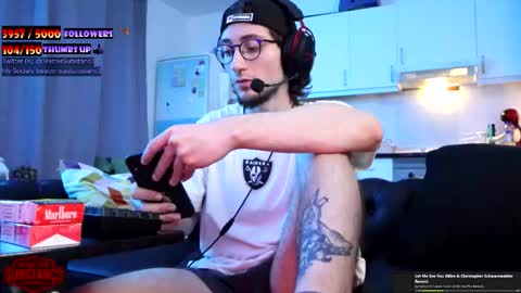 Snapshot of substanc3 chatting on 10/26/25, 09:21 Im Substanc3 online show from 10/26/25, 09:21