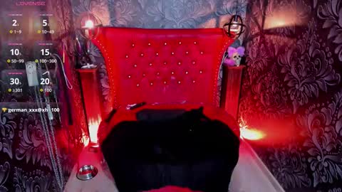 Yunna online show from 12/05/25, 02:03