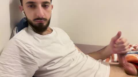 Snapshot of subzeroni chatting on 10/23/25, 09:46 subzeroni online show from 10/23/25, 09:46