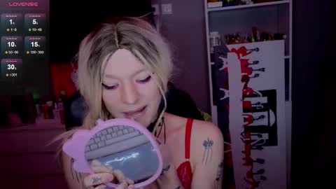 Snapshot of succubu_ss chatting on 03/06/26, 04:42 succubu_ss online show from 03/06/26, 04:42