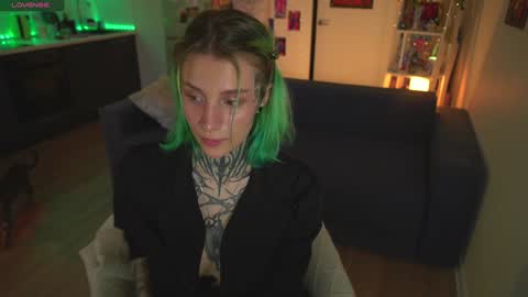 succubus_66 online show from 12/22/24, 11:11