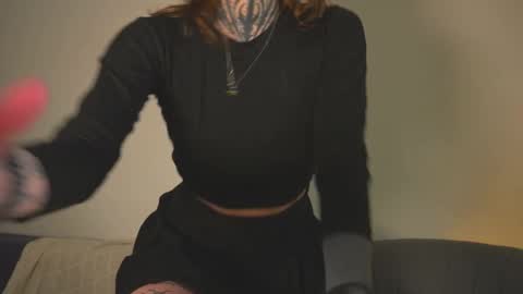 succubus_66 online show from 01/17/26, 11:37