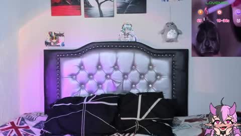 Snapshot of succubus_girl_ chatting on 01/10/25, 05:13 Alexy online show from 01/10/25, 05:13