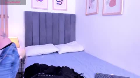 Luna  online show from 09/20/25, 08:10