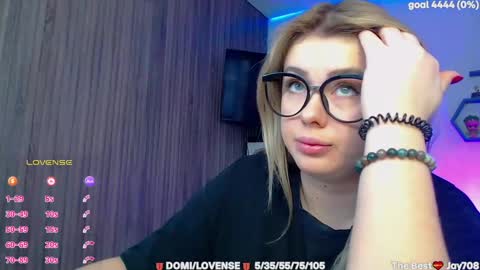 Snapshot of suchcute_ chatting on 02/18/26, 04:08 suchcute_ online show from 02/18/26, 04:08
