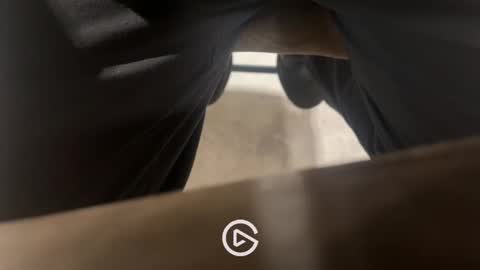 Snapshot of suck_me34 chatting on 01/13/26, 01:33 suck_me34 online show from 01/13/26, 01:33