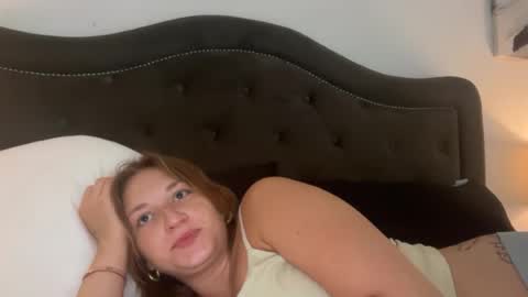 suerrab3304 online show from 06/24/26, 07:24