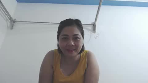 Snapshot of suga8386 chatting on 11/16/25, 07:25 suga8386 online show from 11/16/25, 07:25