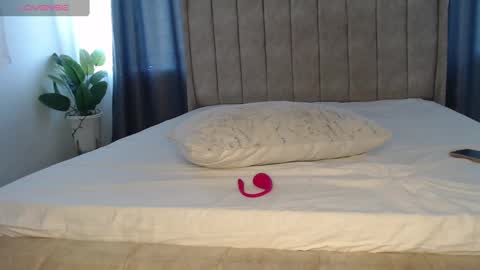 Snapshot of sugar_br0wn chatting on 09/30/25, 07:57 sugarboooty online show from 09/30/25, 07:57