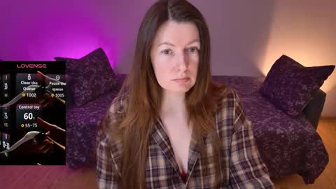 Snapshot of sugar_desire chatting on 03/08/26, 06:55 Instagram faroffland online show from 03/08/26, 06:55