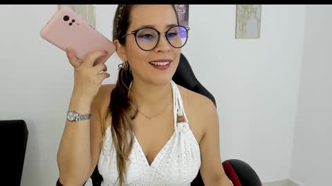 sugar_milff online show from 02/26/25, 12:47