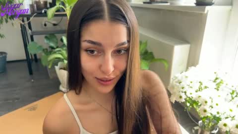 Snapshot of sugar_morgan chatting on 05/11/26, 03:34 Morgan online show from 05/11/26, 03:34