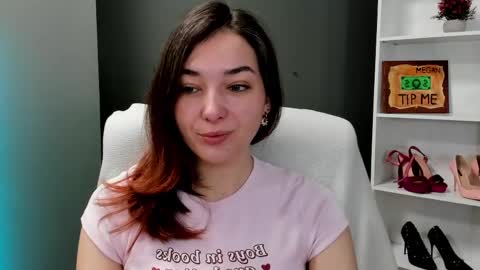 Snapshot of sugar_xmegan chatting on 06/04/26, 07:25 Megan online show from 06/04/26, 07:25