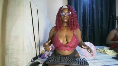 Snapshot of sugara_spicexo chatting on 04/11/26, 08:29 Ss online show from 04/11/26, 08:29