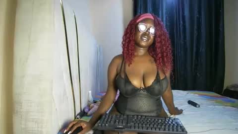Snapshot of sugara_spicexo chatting on 04/21/26, 02:51 Ss online show from 04/21/26, 02:51