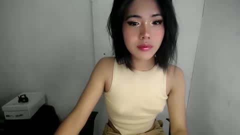 Snapshot of sugarbabydolly chatting on 12/10/24, 04:17 Jo Haira online show from 12/10/24, 04:17