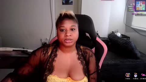 Snapshot of sugarbearlove87 chatting on 11/16/25, 09:20 lexi love online show from 11/16/25, 09:20