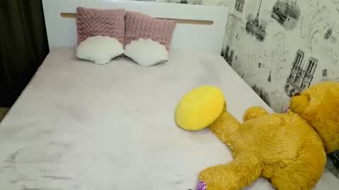 sugarkissx online show from 12/04/25, 09:01