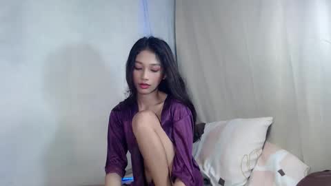 Snapshot of sugarluna69 chatting on 04/19/26, 06:10 sugarluna69 online show from 04/19/26, 06:10