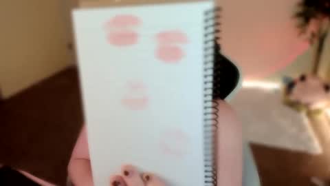 Snapshot of sugarrrbabydoll chatting on 03/03/25, 12:04 Lucy Love online show from 03/03/25, 12:04