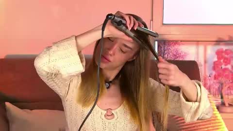 Snapshot of sugarskye chatting on 02/12/26, 07:14 sugarskye online show from 02/12/26, 07:14