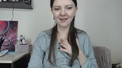 Snapshot of sugartati chatting on 12/18/25, 07:31 SugarTati online show from 12/18/25, 07:31