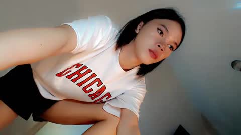 LoveSugar online show from 01/26/25, 05:44