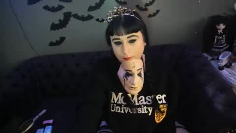 Sugary online show from 02/22/25, 08:40