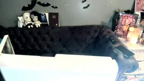 Snapshot of sugary_sweet chatting on 06/24/26, 09:25 Sugary online show from 06/24/26, 09:25