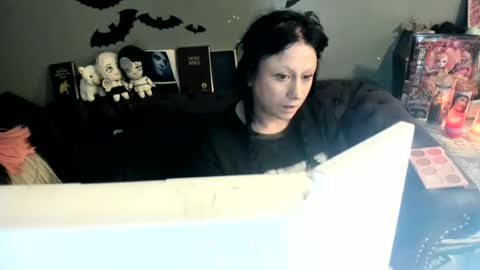 Snapshot of sugary_sweet chatting on 06/28/26, 03:01 Sugary online show from 06/28/26, 03:01