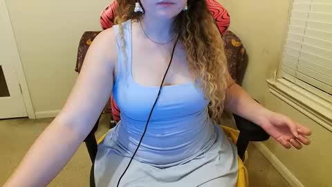 sugasunny online show from 10/31/25, 04:24