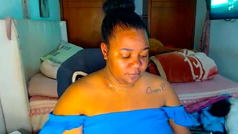 Snapshot of suggarbaby1 chatting on 11/23/25, 07:52 Cami Back in 2 hours online show from 11/23/25, 07:52