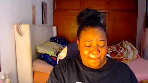 Snapshot of suggarbaby1 chatting on 12/19/25, 05:03 Cami Back in 2 hours online show from 12/19/25, 05:03