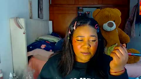 Snapshot of suggarbaby1 chatting on 01/16/26, 04:38 Cami Back in 2 hours online show from 01/16/26, 04:38