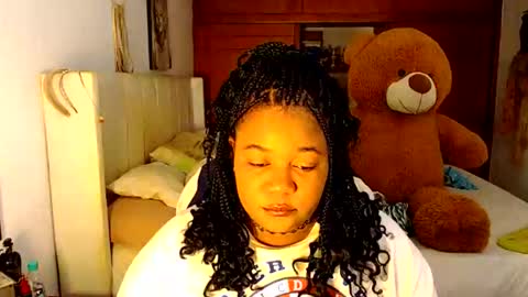 Snapshot of suggarbaby1 chatting on 04/17/26, 02:36 Cami Back in 2 hours online show from 04/17/26, 02:36