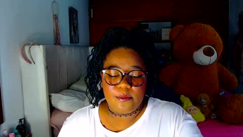 Snapshot of suggarbaby1 chatting on 07/18/26, 05:33 Cami Back in 2 hours online show from 07/18/26, 05:33