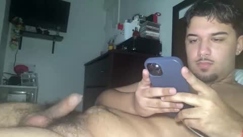 Snapshot of sugxr333xoxo chatting on 01/01/25, 06:37 john. online show from 01/01/25, 06:37