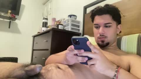 Snapshot of sugxr333xoxo chatting on 11/05/25, 07:47 john. online show from 11/05/25, 07:47