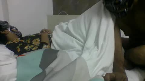 Snapshot of sujeetworm chatting on 03/19/26, 07:23 MarriedCpl online show from 03/19/26, 07:23