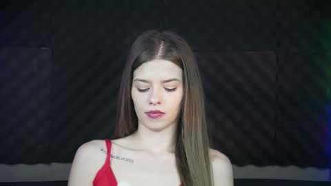 Snapshot of sukie_spooky chatting on 03/26/26, 08:03 sukie_spooky online show from 03/26/26, 08:03