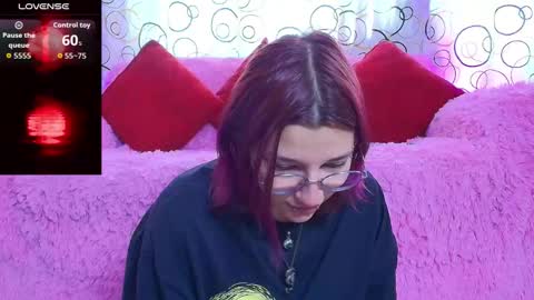    online show from 11/28/25, 02:53