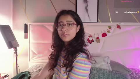 Snapshot of sukirush chatting on 12/03/25, 12:25 SUKI online show from 12/03/25, 12:25