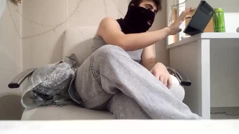 Niko online show from 11/29/25, 08:34